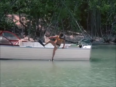 FLIPPER_-_E1X07_COUNTDOWN_FOR_FLIPPER_0070.jpg