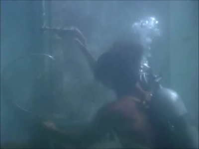 FLIPPER_-_E1X07_COUNTDOWN_FOR_FLIPPER_0214.jpg