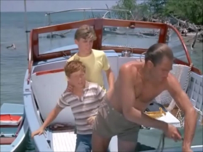 FLIPPER_-_E1X07_COUNTDOWN_FOR_FLIPPER_0493.jpg