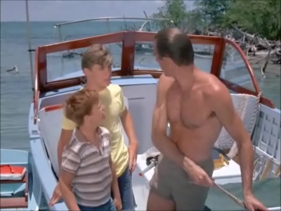 FLIPPER_-_E1X07_COUNTDOWN_FOR_FLIPPER_0511.jpg