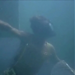 FLIPPER_-_E1X07_COUNTDOWN_FOR_FLIPPER_0321.jpg