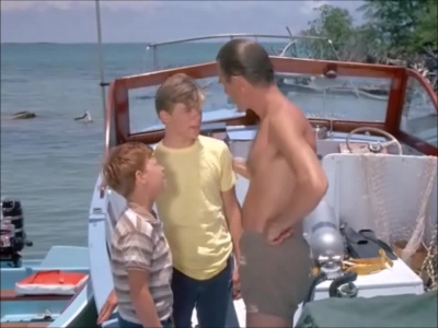 FLIPPER_-_E1X07_COUNTDOWN_FOR_FLIPPER_0577.jpg