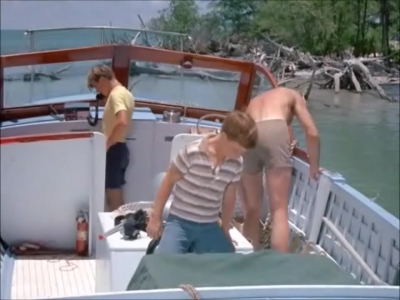 FLIPPER_-_E1X07_COUNTDOWN_FOR_FLIPPER_0617.jpg