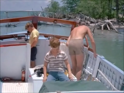 FLIPPER_-_E1X07_COUNTDOWN_FOR_FLIPPER_0621.jpg
