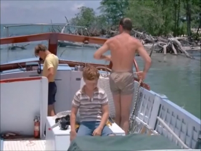 FLIPPER_-_E1X07_COUNTDOWN_FOR_FLIPPER_0626.jpg