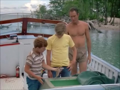 FLIPPER_-_E1X07_COUNTDOWN_FOR_FLIPPER_0715.jpg