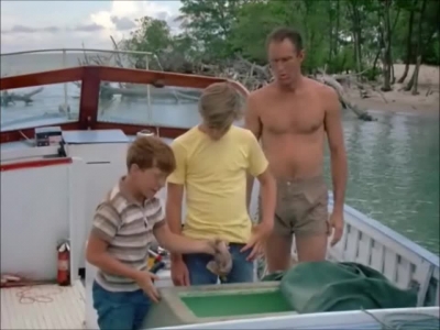 FLIPPER_-_E1X07_COUNTDOWN_FOR_FLIPPER_0718.jpg