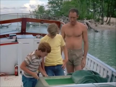 FLIPPER_-_E1X07_COUNTDOWN_FOR_FLIPPER_0725.jpg