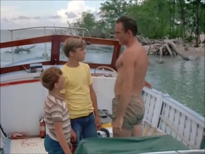 FLIPPER_-_E1X07_COUNTDOWN_FOR_FLIPPER_0821.jpg