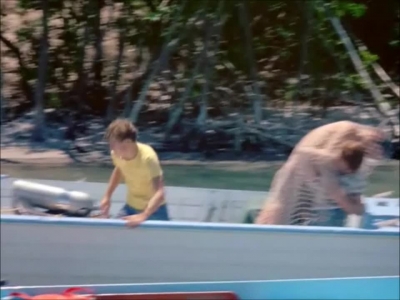 FLIPPER_-_E1X07_COUNTDOWN_FOR_FLIPPER_0910.jpg