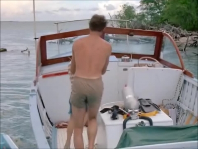 FLIPPER_-_E1X07_COUNTDOWN_FOR_FLIPPER_0948.jpg