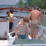 FLIPPER_-_E1X07_COUNTDOWN_FOR_FLIPPER_0615.jpg