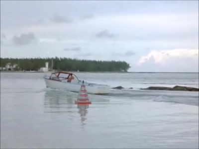 FLIPPER_-_E1X07_COUNTDOWN_FOR_FLIPPER_1022.jpg