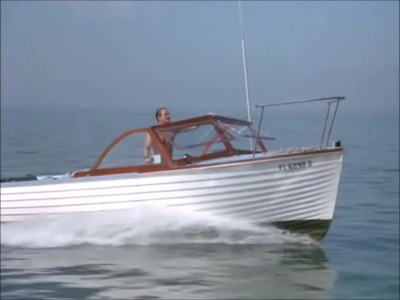 FLIPPER_-_E1X07_COUNTDOWN_FOR_FLIPPER_1063.jpg