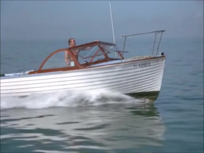 FLIPPER_-_E1X07_COUNTDOWN_FOR_FLIPPER_1084.jpg