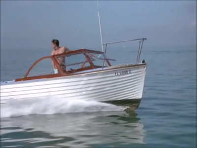 FLIPPER_-_E1X07_COUNTDOWN_FOR_FLIPPER_1106.jpg