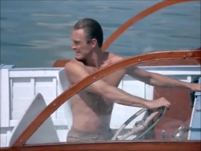 FLIPPER_-_E1X07_COUNTDOWN_FOR_FLIPPER_1129.jpg