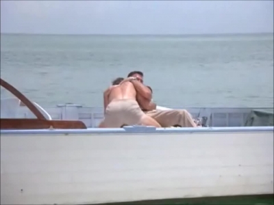 FLIPPER_-_E1X07_COUNTDOWN_FOR_FLIPPER_1199.jpg