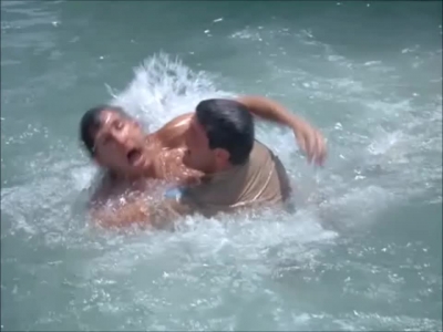 FLIPPER_-_E1X07_COUNTDOWN_FOR_FLIPPER_1260.jpg