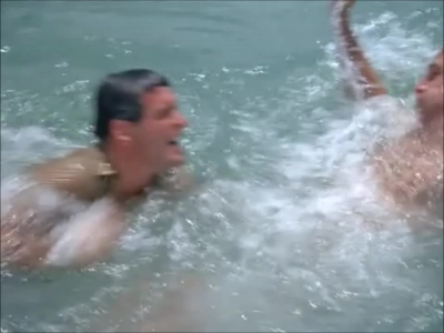 FLIPPER_-_E1X07_COUNTDOWN_FOR_FLIPPER_1292.jpg