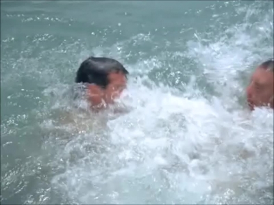 FLIPPER_-_E1X07_COUNTDOWN_FOR_FLIPPER_1295.jpg