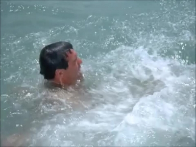 FLIPPER_-_E1X07_COUNTDOWN_FOR_FLIPPER_1296.jpg