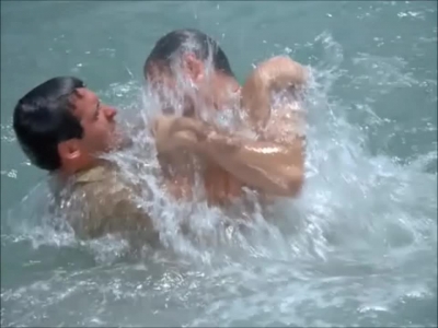 FLIPPER_-_E1X07_COUNTDOWN_FOR_FLIPPER_1301.jpg