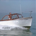 FLIPPER_-_E1X07_COUNTDOWN_FOR_FLIPPER_1041.jpg