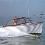 FLIPPER_-_E1X07_COUNTDOWN_FOR_FLIPPER_1058.jpg
