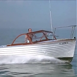 FLIPPER_-_E1X07_COUNTDOWN_FOR_FLIPPER_1061.jpg