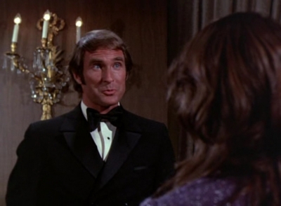 MCMILLAN_AND_WIFE_-_E1X05_THE_FACE_OF_MURDER_099.jpg