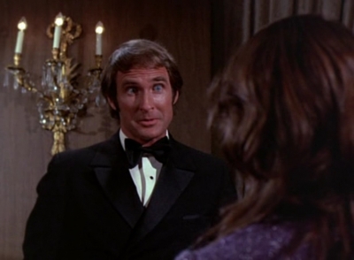 MCMILLAN_AND_WIFE_-_E1X05_THE_FACE_OF_MURDER_103.jpg