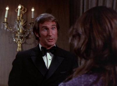 MCMILLAN_AND_WIFE_-_E1X05_THE_FACE_OF_MURDER_106.jpg