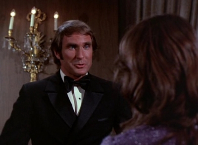 MCMILLAN_AND_WIFE_-_E1X05_THE_FACE_OF_MURDER_115.jpg