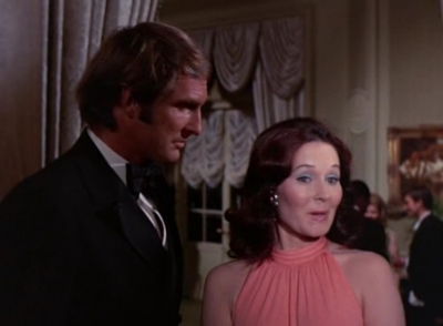 MCMILLAN_AND_WIFE_-_E1X05_THE_FACE_OF_MURDER_176.jpg