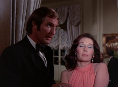 MCMILLAN_AND_WIFE_-_E1X05_THE_FACE_OF_MURDER_194.jpg