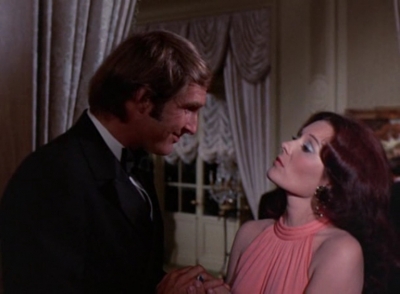MCMILLAN_AND_WIFE_-_E1X05_THE_FACE_OF_MURDER_202.jpg