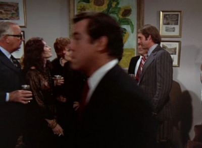 MCMILLAN_AND_WIFE_-_E1X05_THE_FACE_OF_MURDER_258.jpg