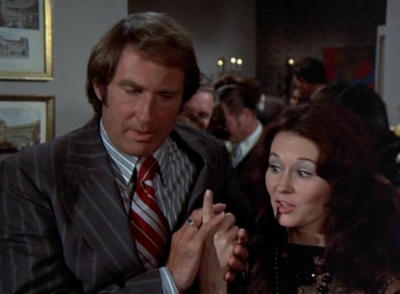 MCMILLAN_AND_WIFE_-_E1X05_THE_FACE_OF_MURDER_293.jpg