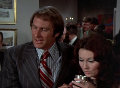 MCMILLAN_AND_WIFE_-_E1X05_THE_FACE_OF_MURDER_304.jpg