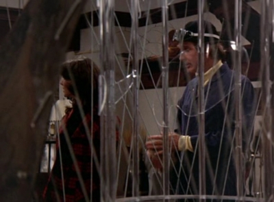 MCMILLAN_AND_WIFE_-_E1X05_THE_FACE_OF_MURDER_424.jpg