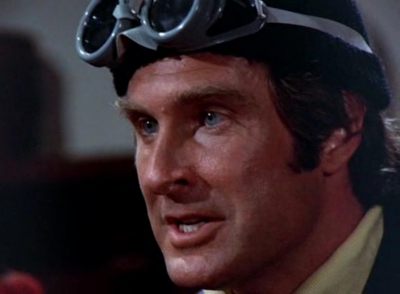 MCMILLAN_AND_WIFE_-_E1X05_THE_FACE_OF_MURDER_530.jpg