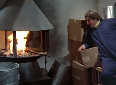 MCMILLAN_AND_WIFE_-_E1X05_THE_FACE_OF_MURDER_591.jpg