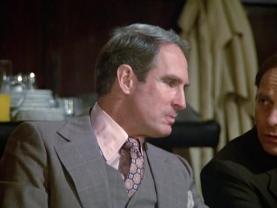 HILL_STREET_BLUES_-_LIFE_DEATH_ETERNITY_194.jpg