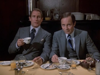 HILL_STREET_BLUES_-_E1X12_I_NEVER_PROMISED_YOU_A_ROSE_MARVIN_012.jpg