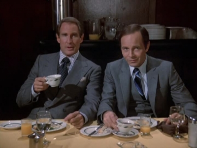 HILL_STREET_BLUES_-_E1X12_I_NEVER_PROMISED_YOU_A_ROSE_MARVIN_020.jpg
