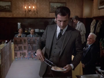 HILL_STREET_BLUES_-_E1X12_I_NEVER_PROMISED_YOU_A_ROSE_MARVIN_044.jpg