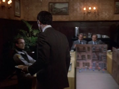 HILL_STREET_BLUES_-_E1X12_I_NEVER_PROMISED_YOU_A_ROSE_MARVIN_056.jpg
