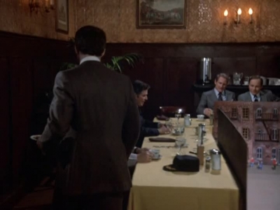 HILL_STREET_BLUES_-_E1X12_I_NEVER_PROMISED_YOU_A_ROSE_MARVIN_060.jpg