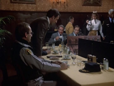 HILL_STREET_BLUES_-_E1X12_I_NEVER_PROMISED_YOU_A_ROSE_MARVIN_089.jpg